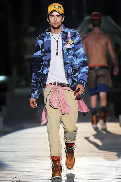 Look 21